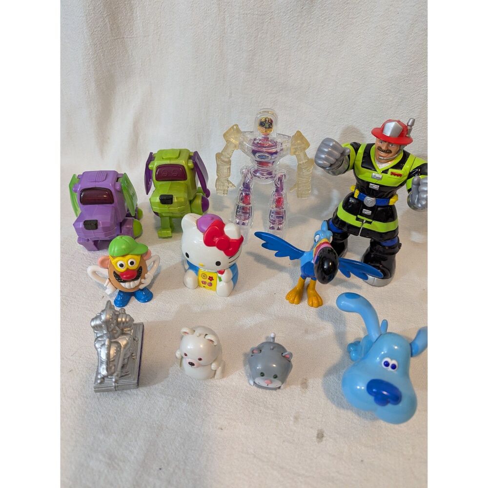 Vintage Fast Food Toy Lot 90s 2000s McDonalds Wendy’s Subway Kellogg’s Sega Tomy